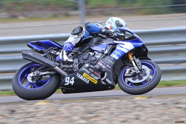 NOGARO FSBK 2016
2ème manche du
Championnat de France Superbike
23 / 24 Avril 2016
© PHOTOPRESS
Tel: 04 93 37 95 96
info@photopress.fr
