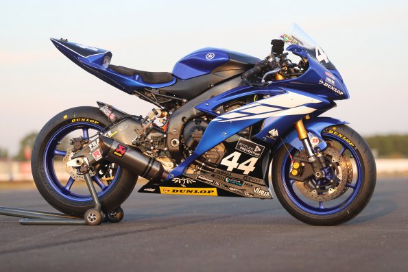 ALBI  FSBK 2016
7ème manche / Finale du
Championnat de France Superbike
24 / 25 Septembre 2016
© PHOTOPRESS
Tel: 04 93 37 95 96
info@photopress.fr