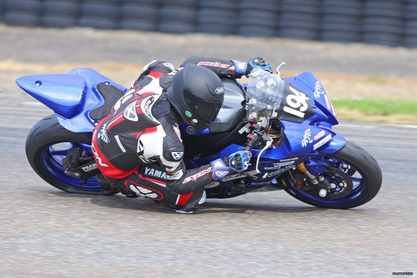 NOGARO FSBK 2016
2ème manche du
Championnat de France Superbike
23 / 24 Avril 2016
© PHOTOPRESS
Tel: 04 93 37 95 96
info@photopress.fr
