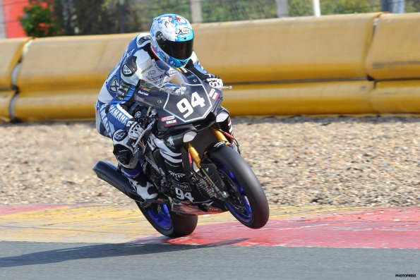 NOGARO FSBK 2016
2ème manche du
Championnat de France Superbike
23 / 24 Avril 2016
© PHOTOPRESS
Tel: 04 93 37 95 96
info@photopress.fr
