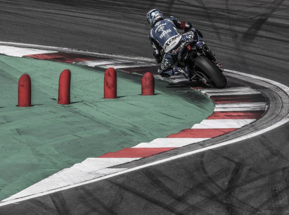 8,Hours,Oschersleben,2018,N 94 Gmt94  Yamaha, Di Meglio Mike, Canepa Niccolo, Checa David,