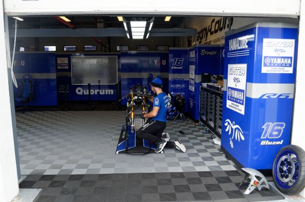 magny-cours_2019_wsbk_gmt94_chris_duflaut_8400