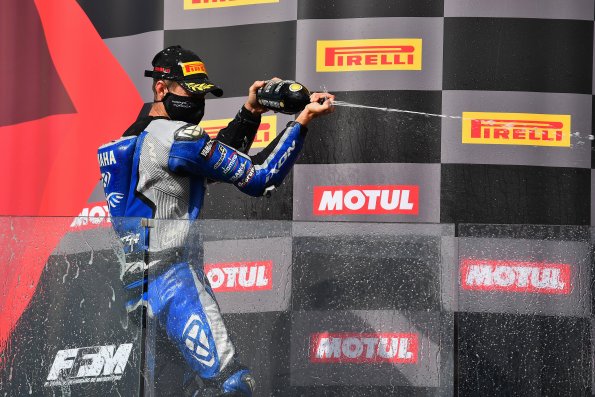 pilotes-2020-07-wsbk-france-08985