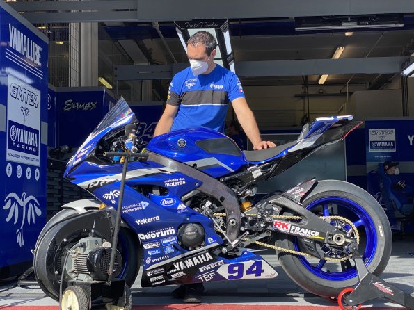 gmt94_yamaha_moto_02