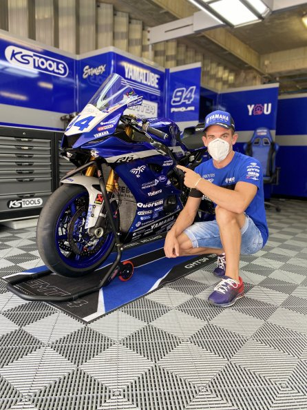 gmt94_yamaha_moto_11