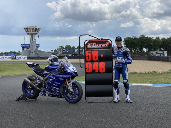 gmt94_yamaha_lap_record_carole