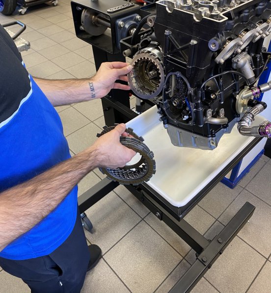 gmt94_yamaha_r6_engine_stm_clutch_12