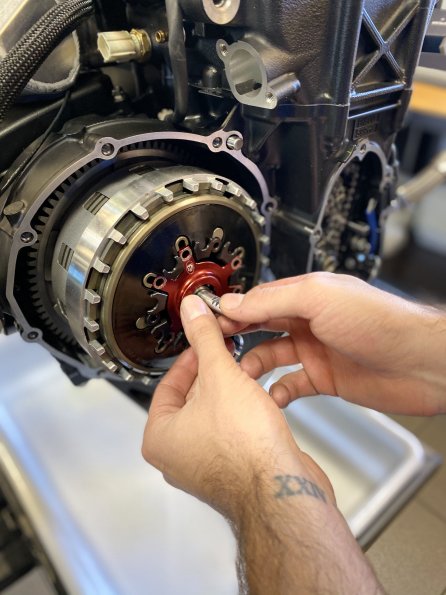 gmt94_yamaha_r6_engine_stm_clutch_27