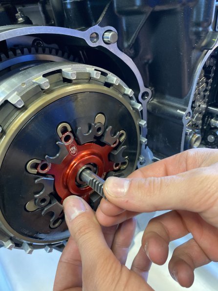 gmt94_yamaha_r6_engine_stm_clutch_30