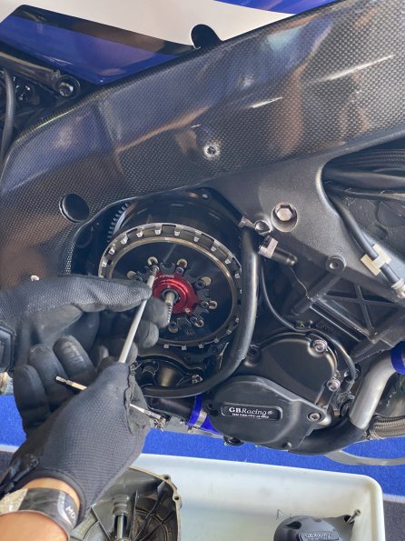 gmt94_yamaha_r6_engine_stm_clutch_33