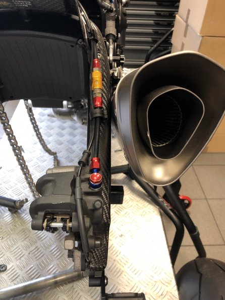 57770387208__F5CBC2C6-C4C2-448B-8BB1-1E5BA4EA796E bis