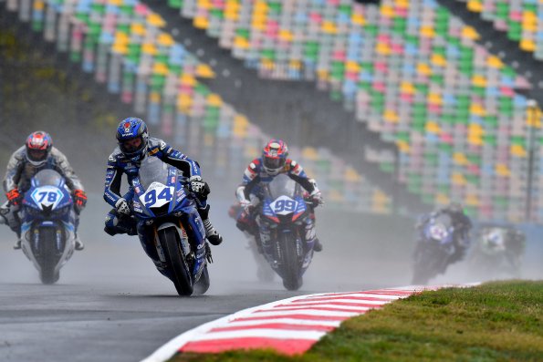 2020-07-wsbk-france-08381